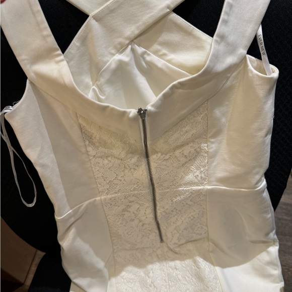 NWOT EVER NEW Melbourne Cross-Neck Bandage Mini Dress with Lace Detailing - Picture 13 of 15